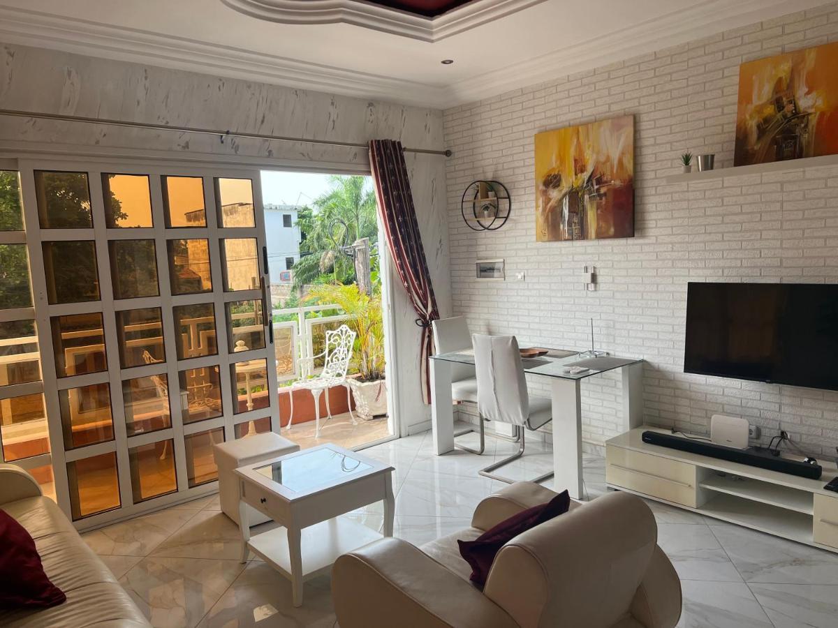 Appartement Altona Lome Ngoại thất bức ảnh