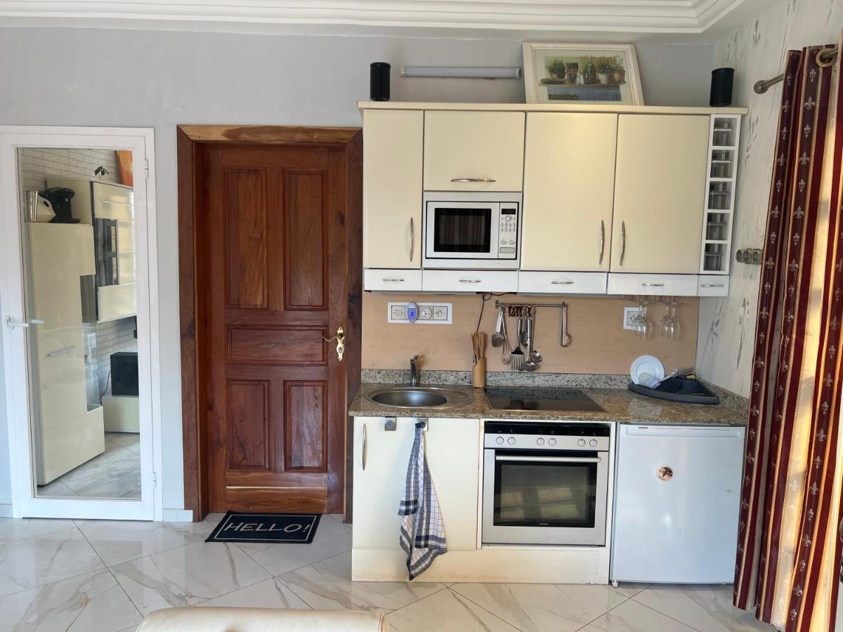 Appartement Altona Lome Ngoại thất bức ảnh